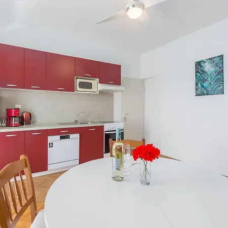 Helles Nur 250 Meter Zum Mit Meerblick, Pool, Grill, Waschmaschine