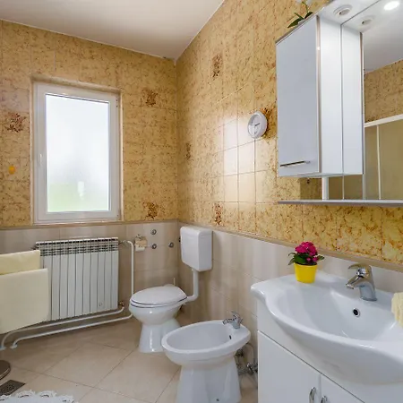 Διαμέρισμα Helles Nur 250 Meter Zum Mit Meerblick, Pool, Grill, Waschmaschine